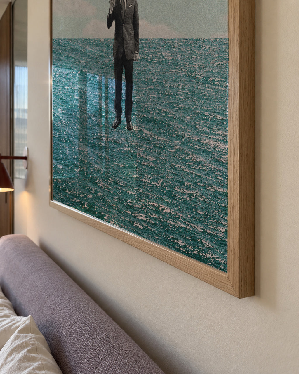 Can't get wet - Framed poster detail