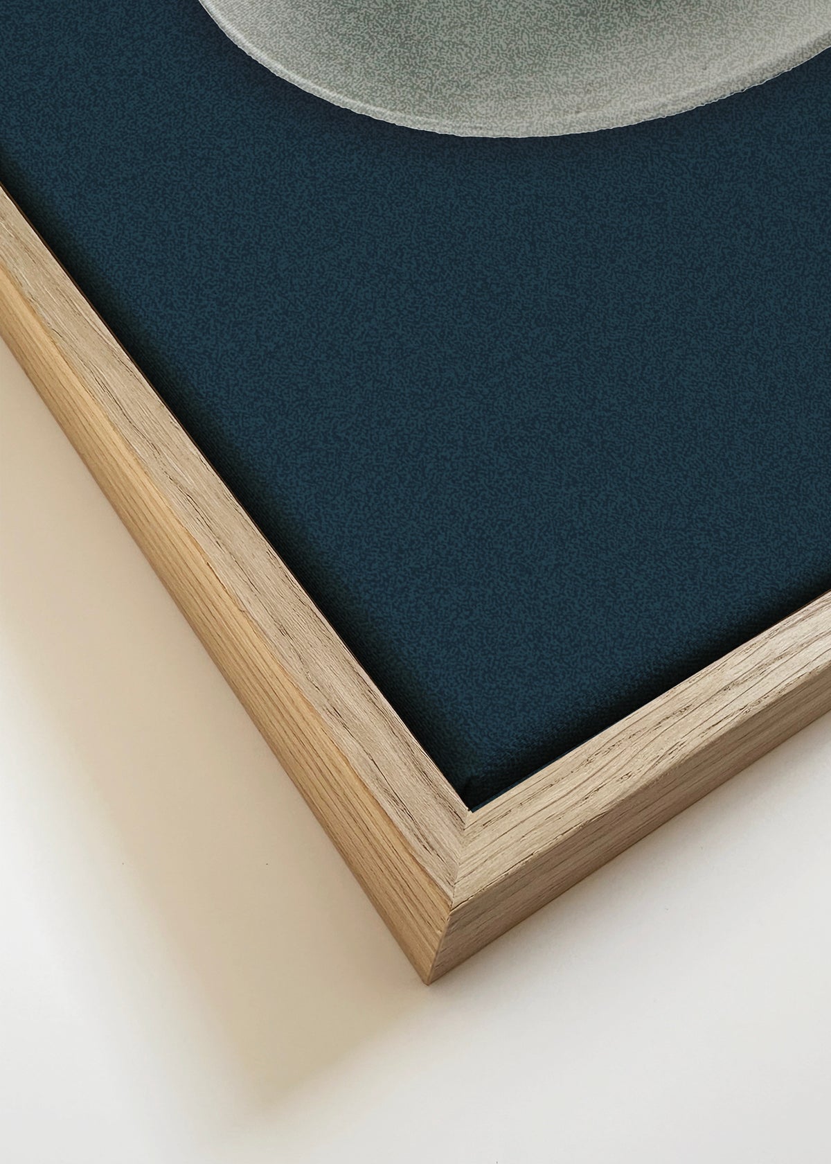 Morning rituals - Framed canvas detail