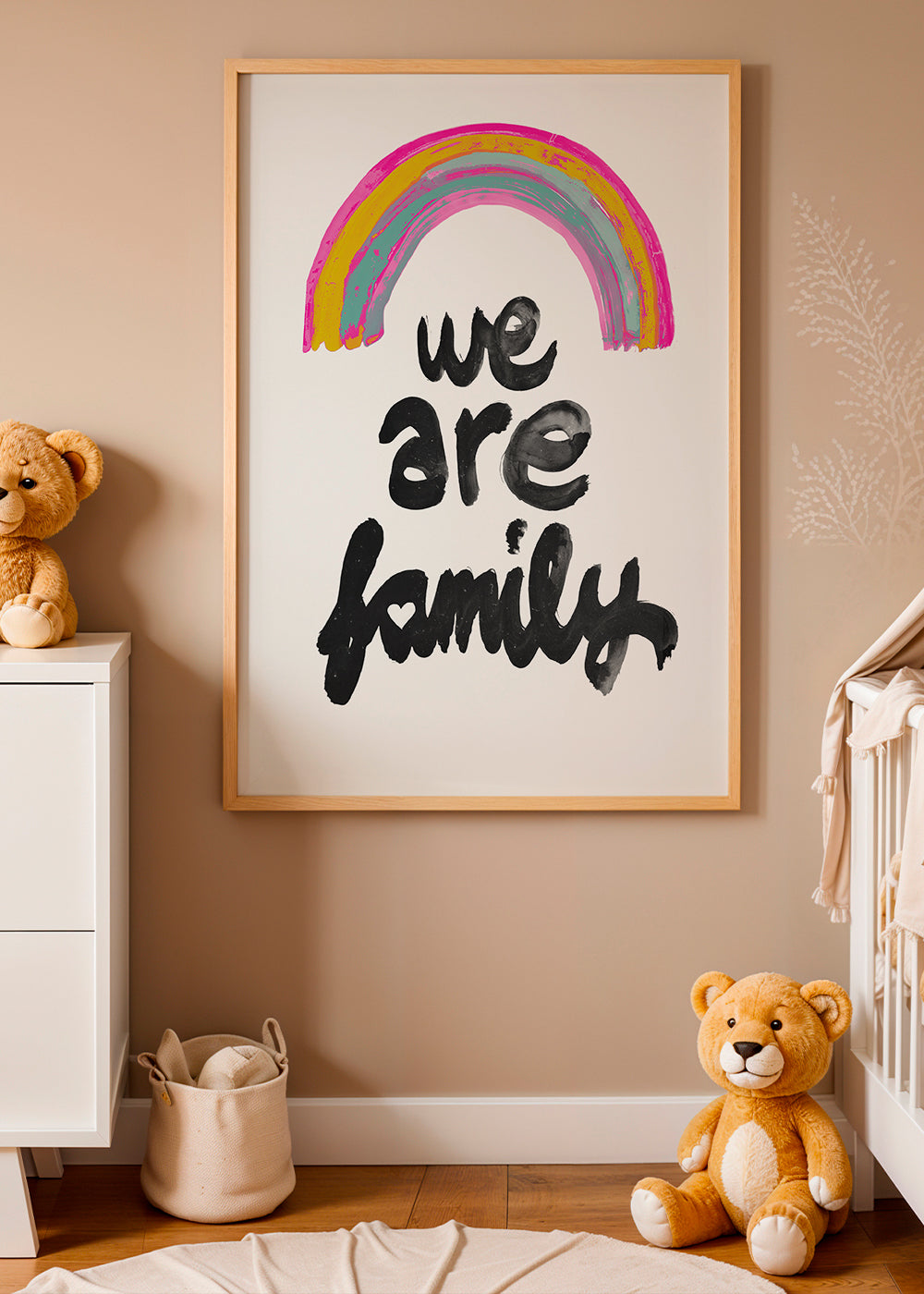 Ilustracja 'We are family' malowana tęcza