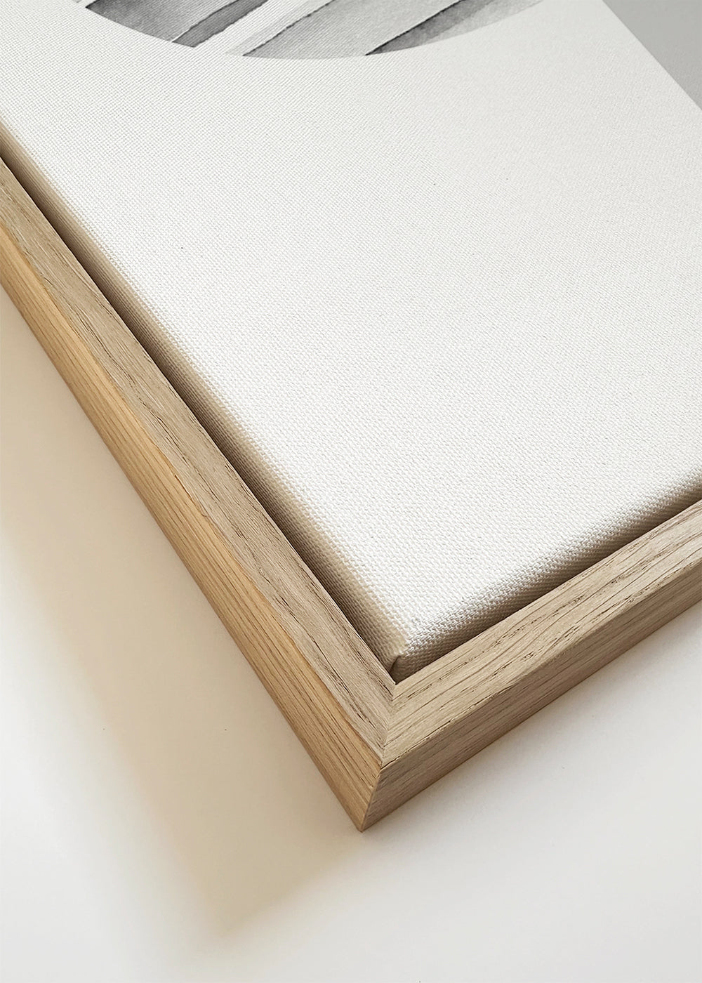 Plakat geometryczny minimal z złotymi kreskami