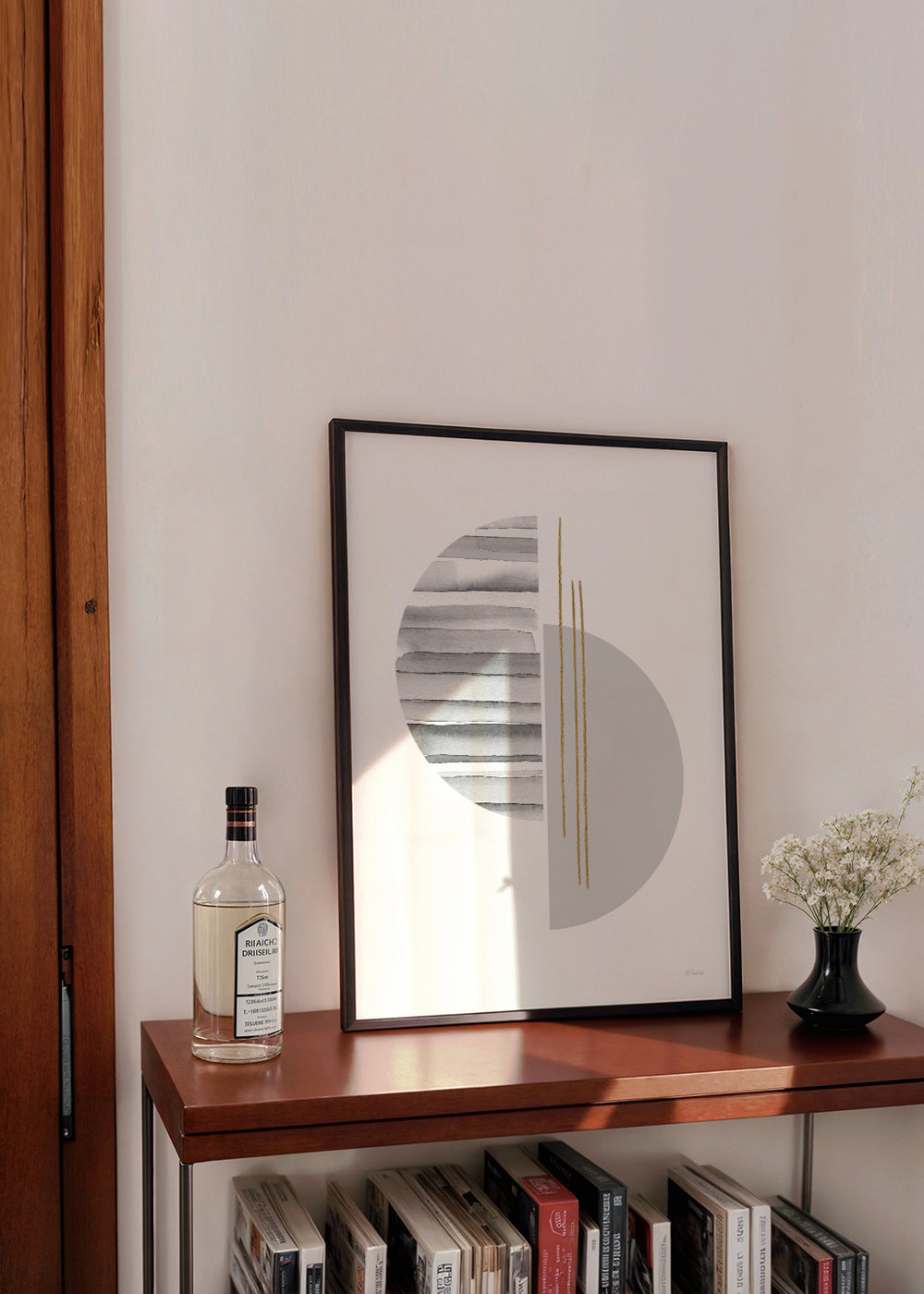 Plakat geometryczny minimal z złotymi kreskami