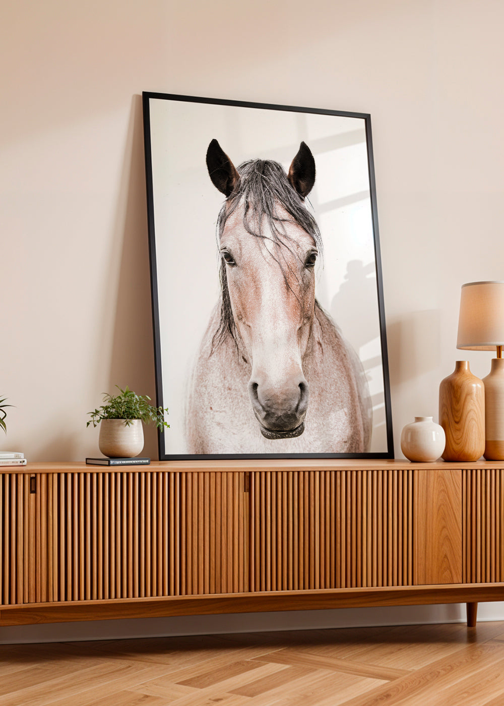 Koński portret minimalistyczny