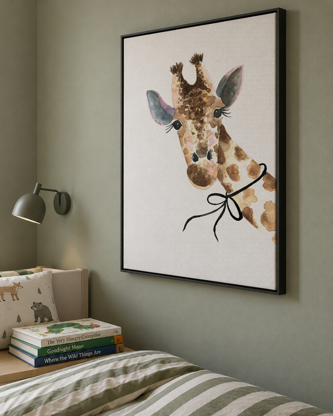 Giraffe - Framed canvas in an interior