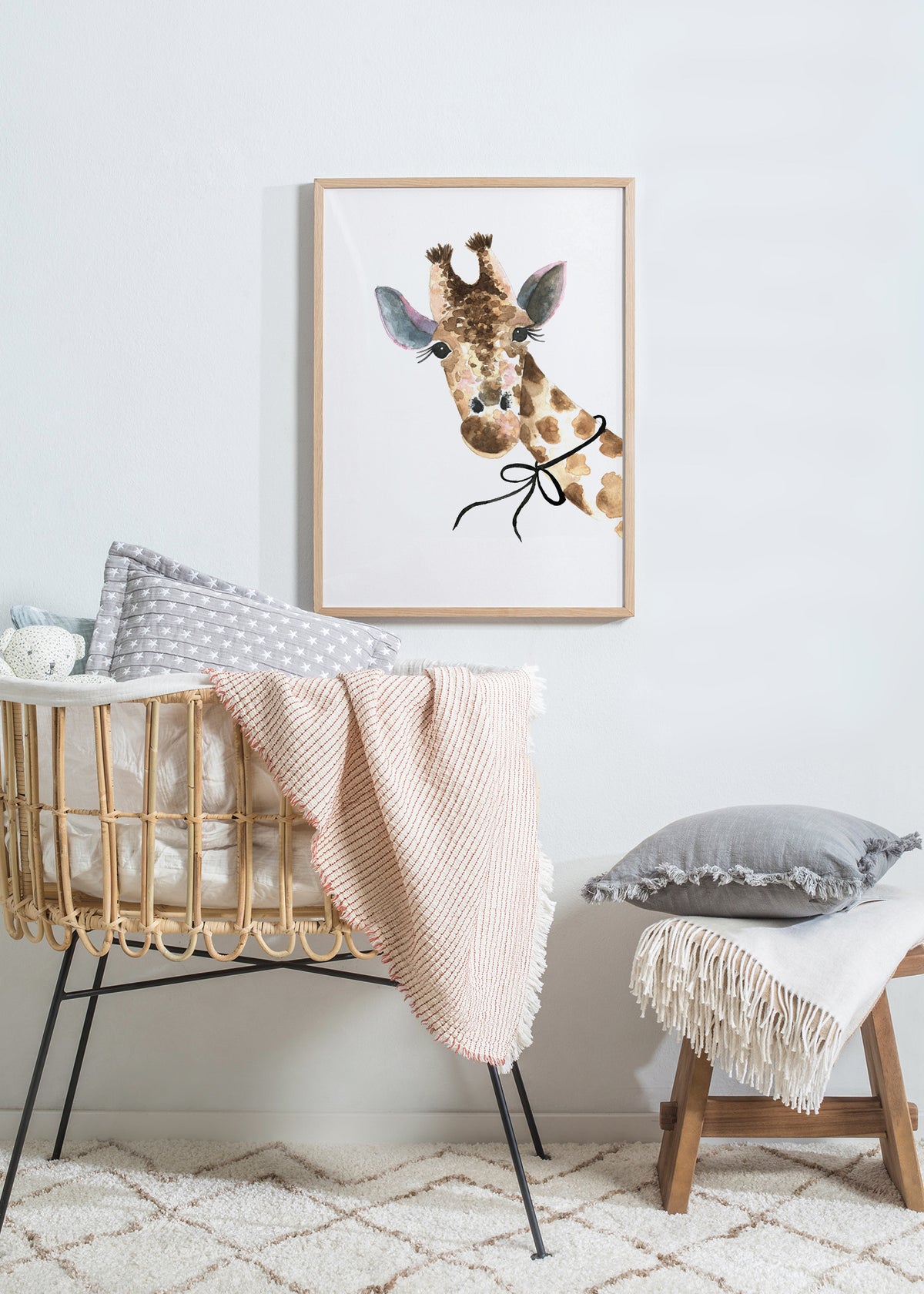 Giraffe - Framed poster in an interior