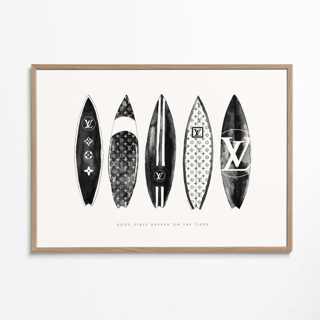 Sztuka sportowa: deski surfingowe w monochromie