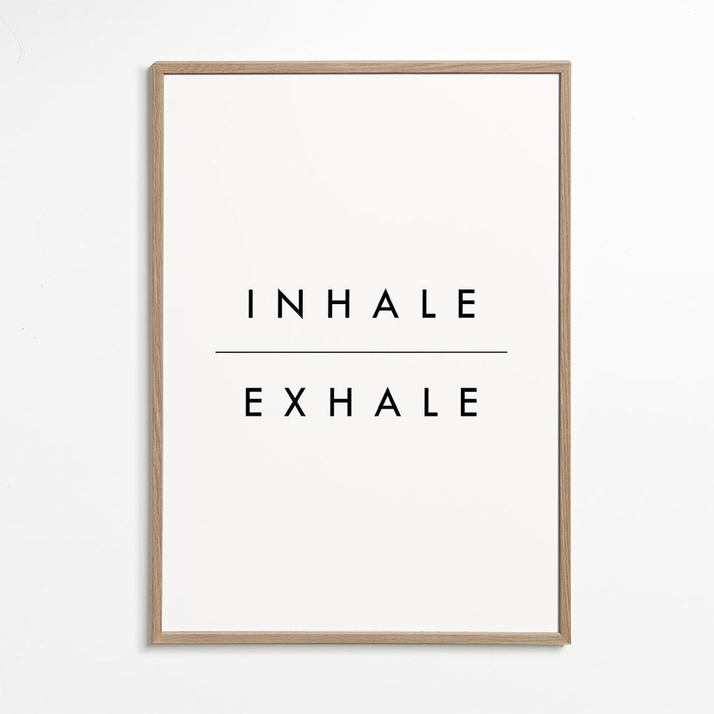Minimalistyczny plakat typograficzny Inhale Exhale