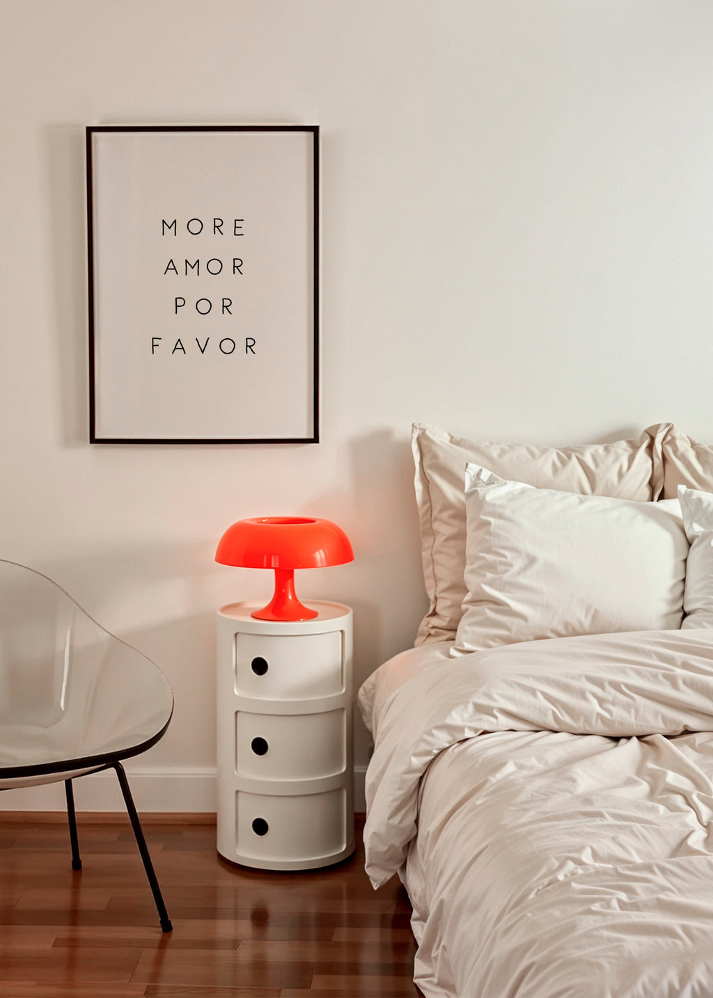 More Amor - Framed poster in an interior
