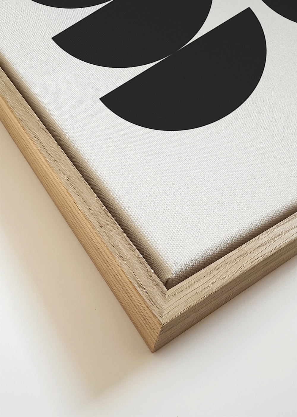 Plakat geometryczny minimal z kołami i półksiężycami