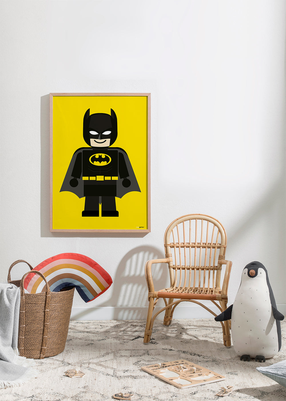 Plakat dla dzieci Batman zabawka na żółtym tle