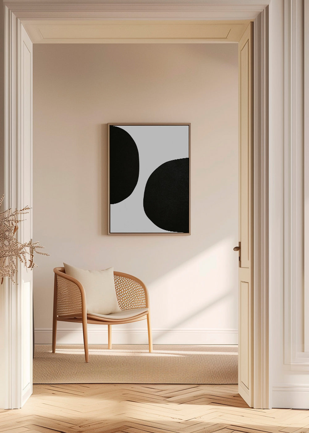 Minimalistyczny design z organicznymi czarnymi kształtami