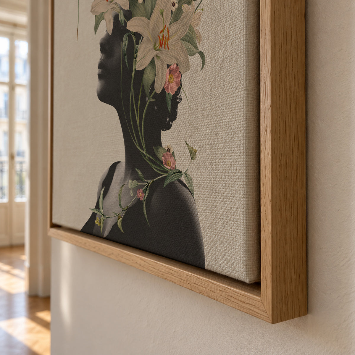Lily flower - Framed canvas detail