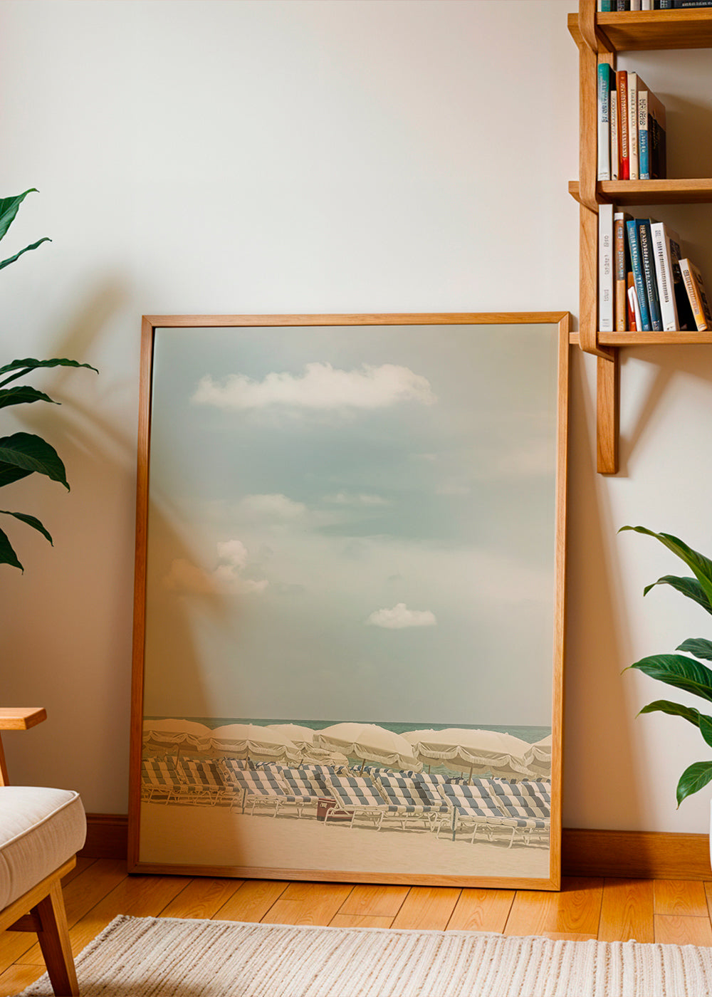 Plakat vintage plaża z parasolami i leżakami