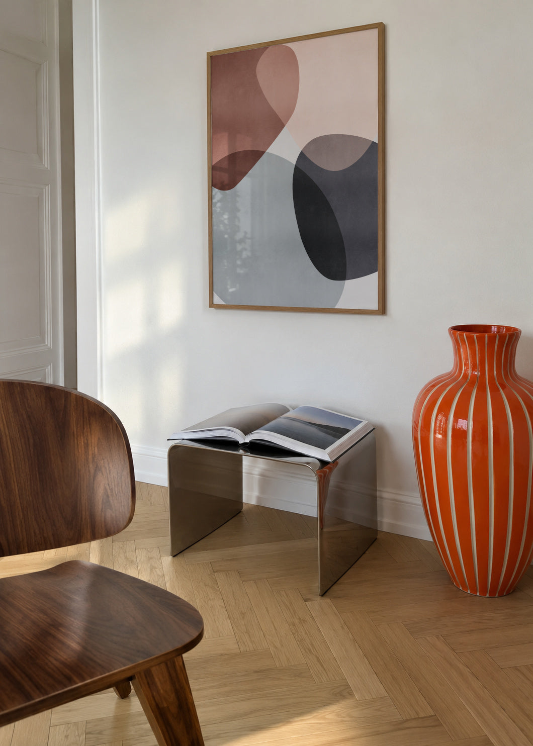 Graphic 206 - Framed poster in an interior