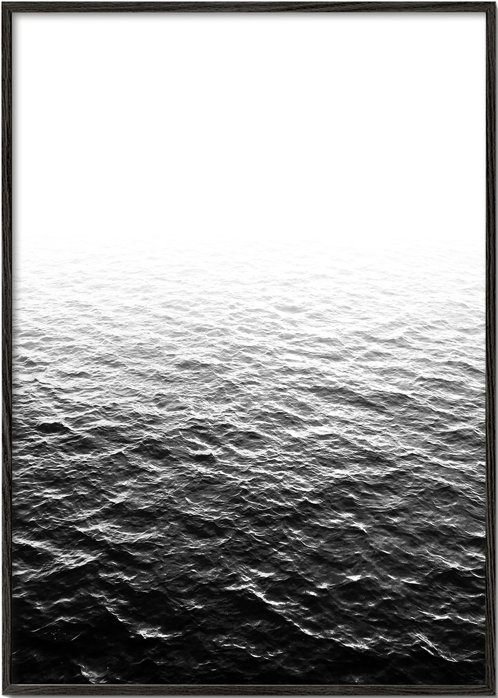 Fotografia oceanu w czerni i bieli