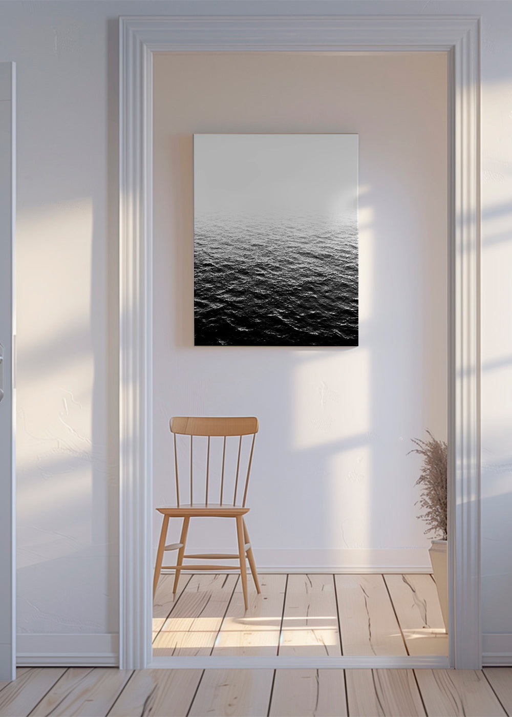 Fotografia oceanu w czerni i bieli