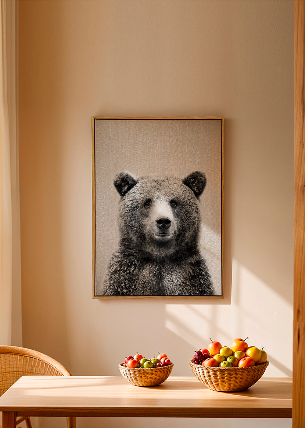 Portret niedźwiedzia czarno-biały