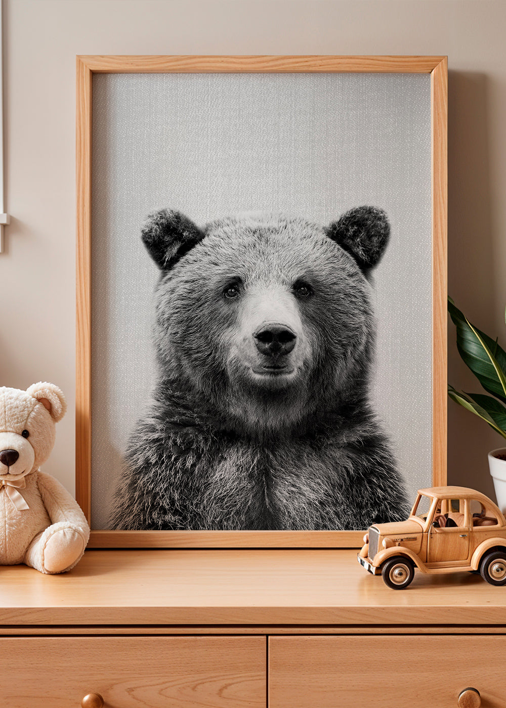 Portret niedźwiedzia czarno-biały