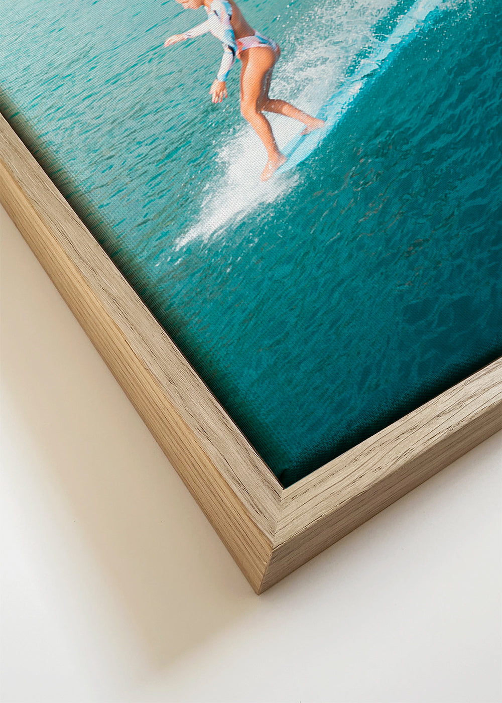 Sztuka sportowa: surferzy na otwartym morzu