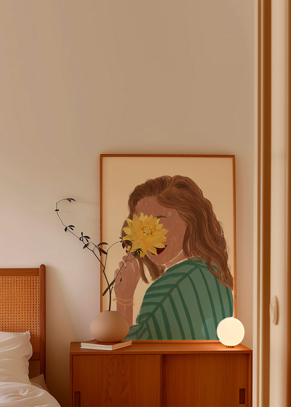 Plakat botaniczny kobieta z żółtym kwiatem