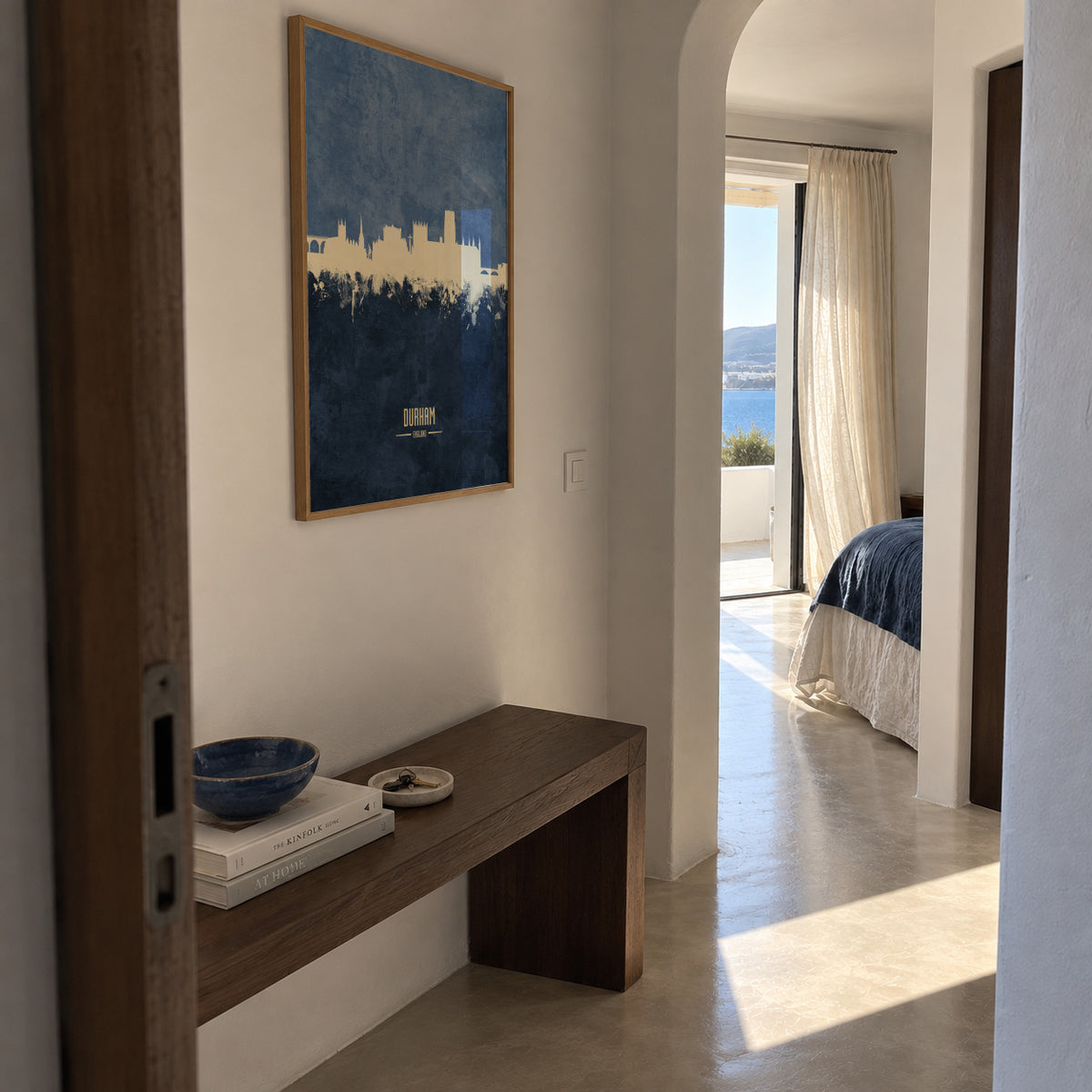 Durham Skyline azul - Framed poster in an interior