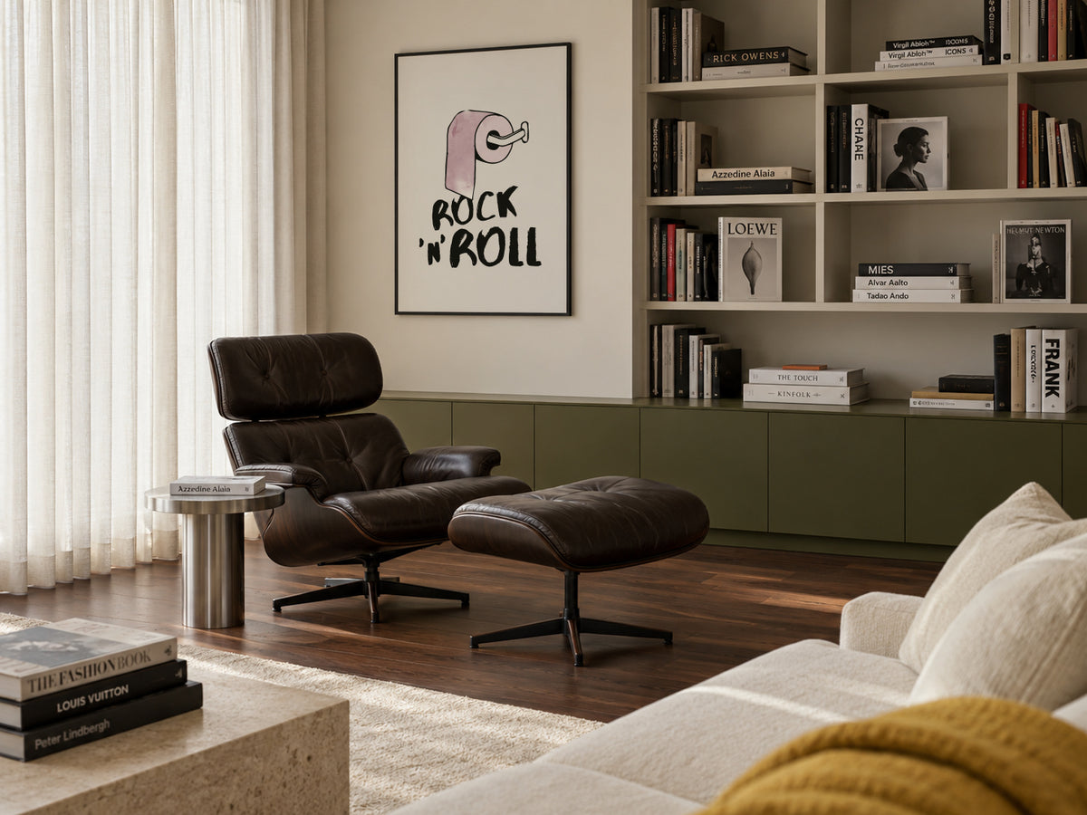 Rock'n'roll - Framed poster in an interior