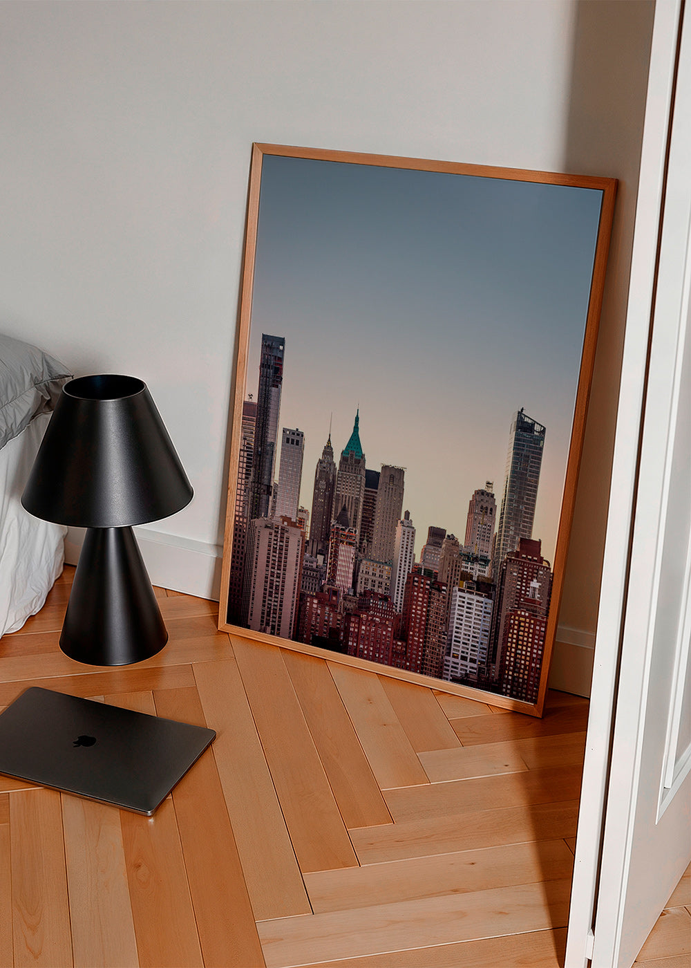 Plakat miasta ze skyline o zmierzchu – Product2