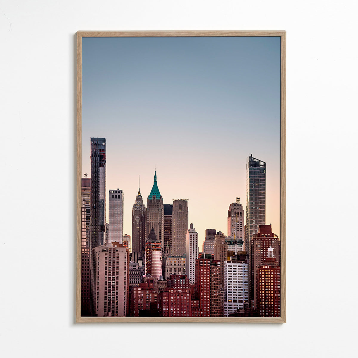 Plakat miasta ze skyline o zmierzchu – Oak Frame