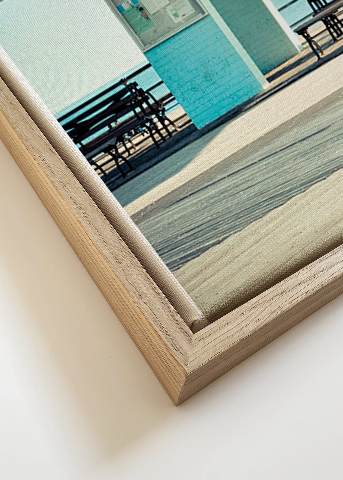 Fotografia molo z samotną ławką – Canvas detail