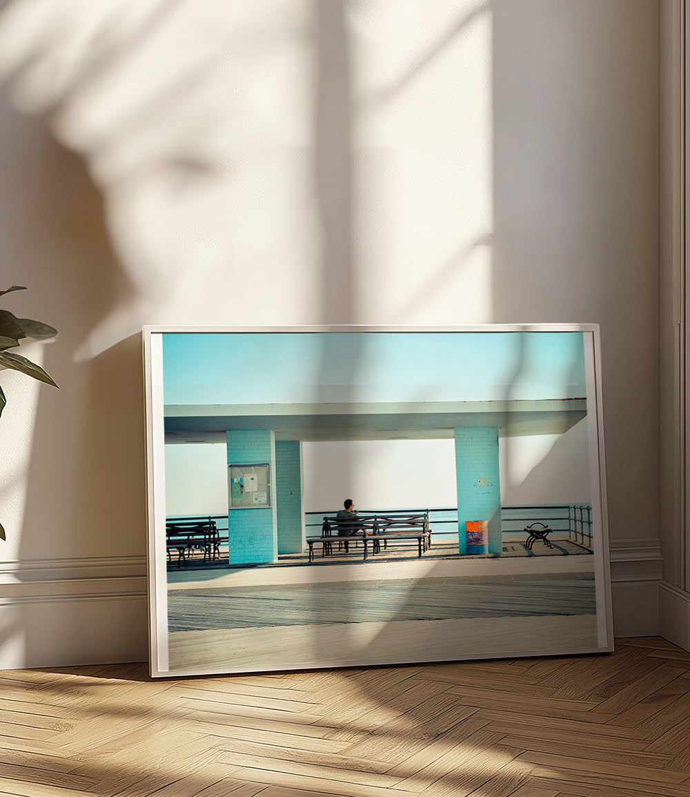 Fotografia molo z samotną ławką – Product1