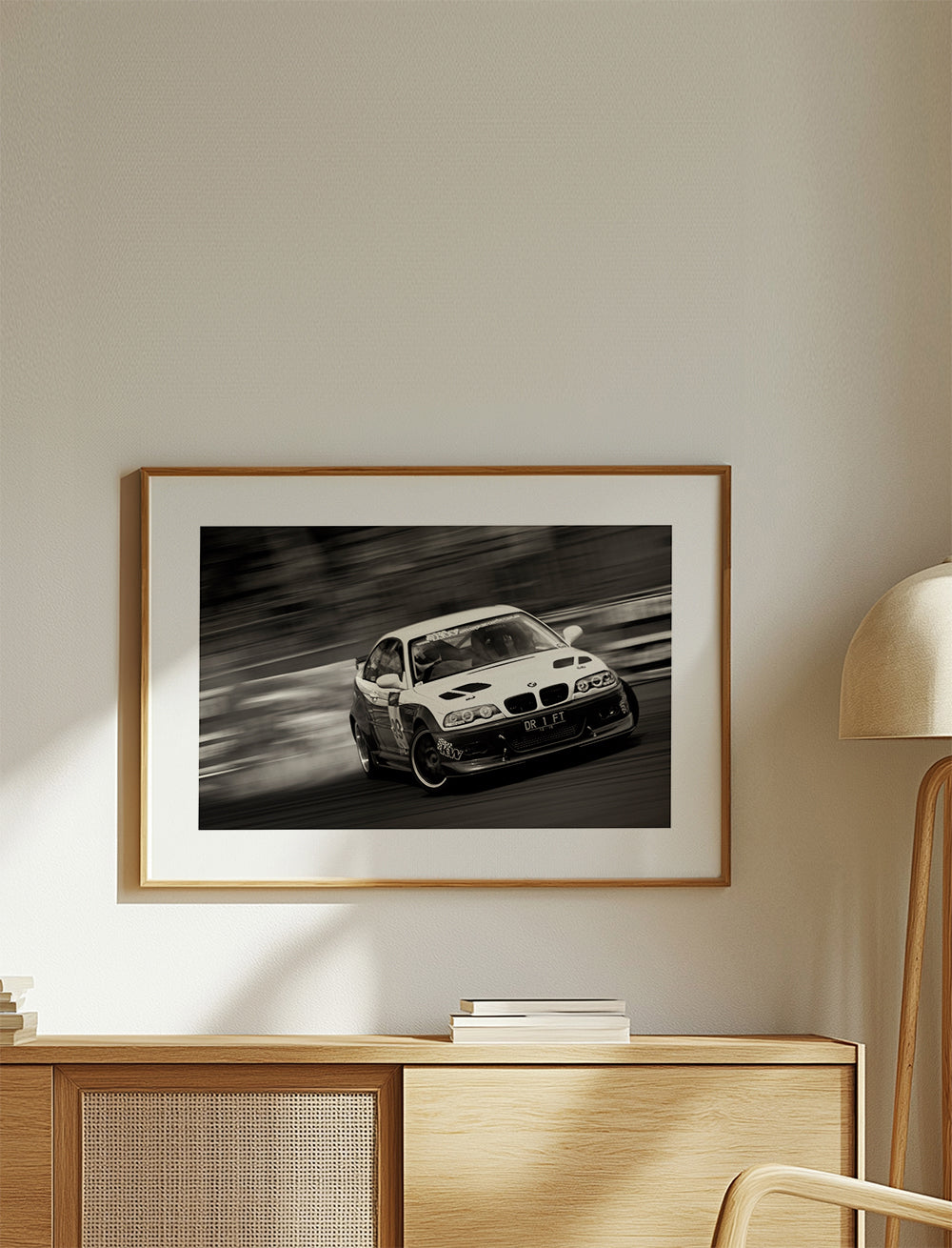 Fotografia samochodu wyścigowego w drift