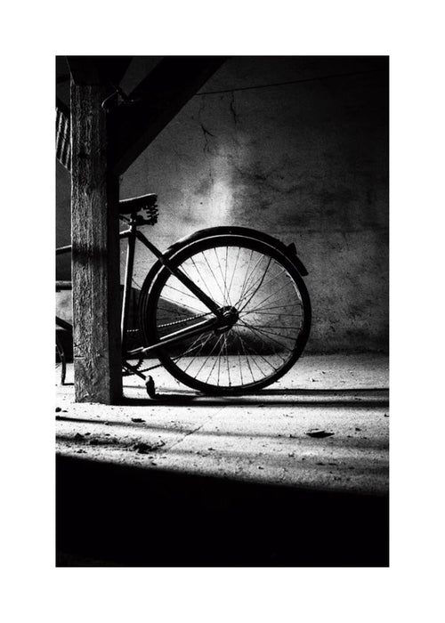 Fotografia roweru wewnątrz