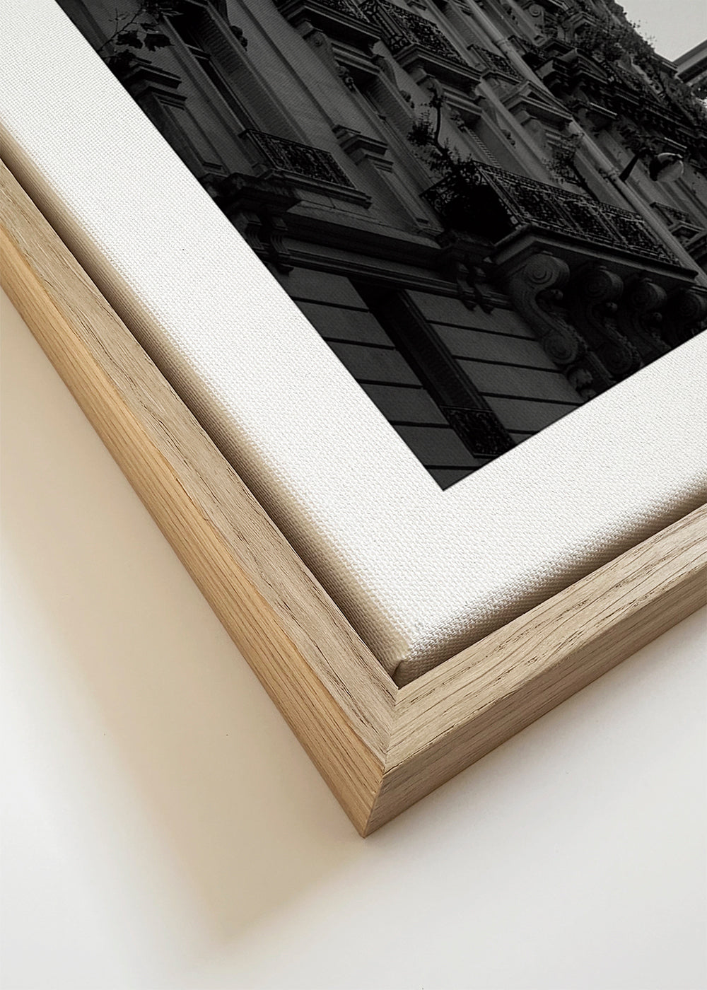 Plakat podróżniczy: Wieża Eiffla w perspektywie architektonicznej