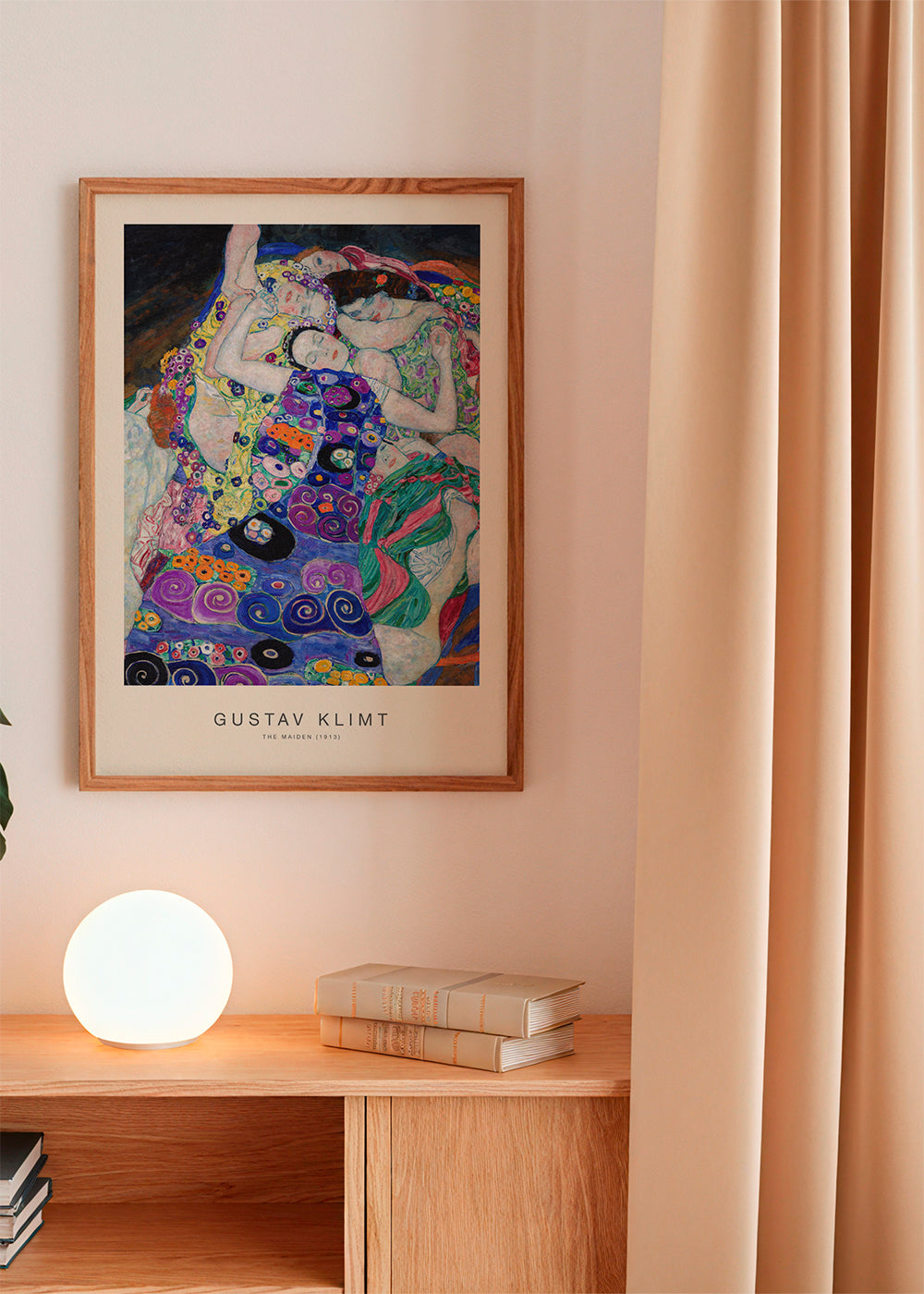 Wydruk vintage z ornamentycznymi postaciami inspirowany Klimtem
