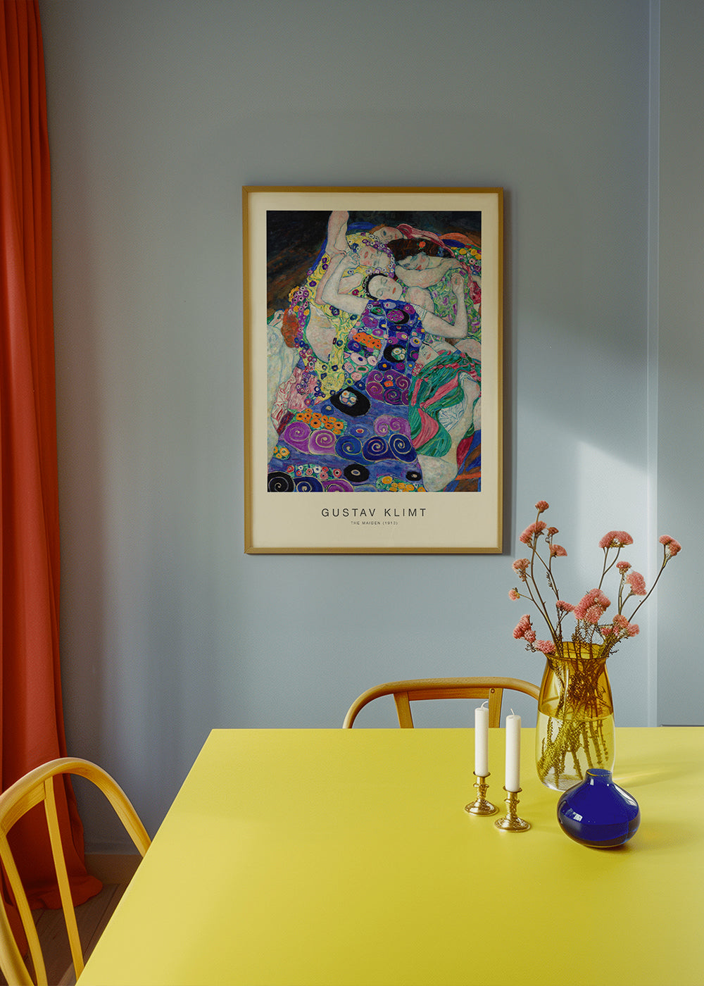Wydruk vintage z ornamentycznymi postaciami inspirowany Klimtem
