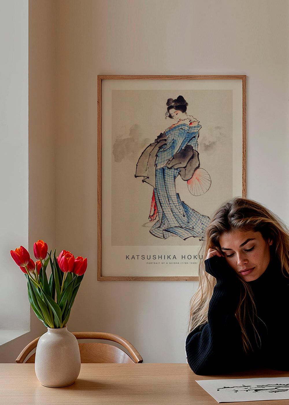 Ilustracja gejszy w niebieskim kimonie