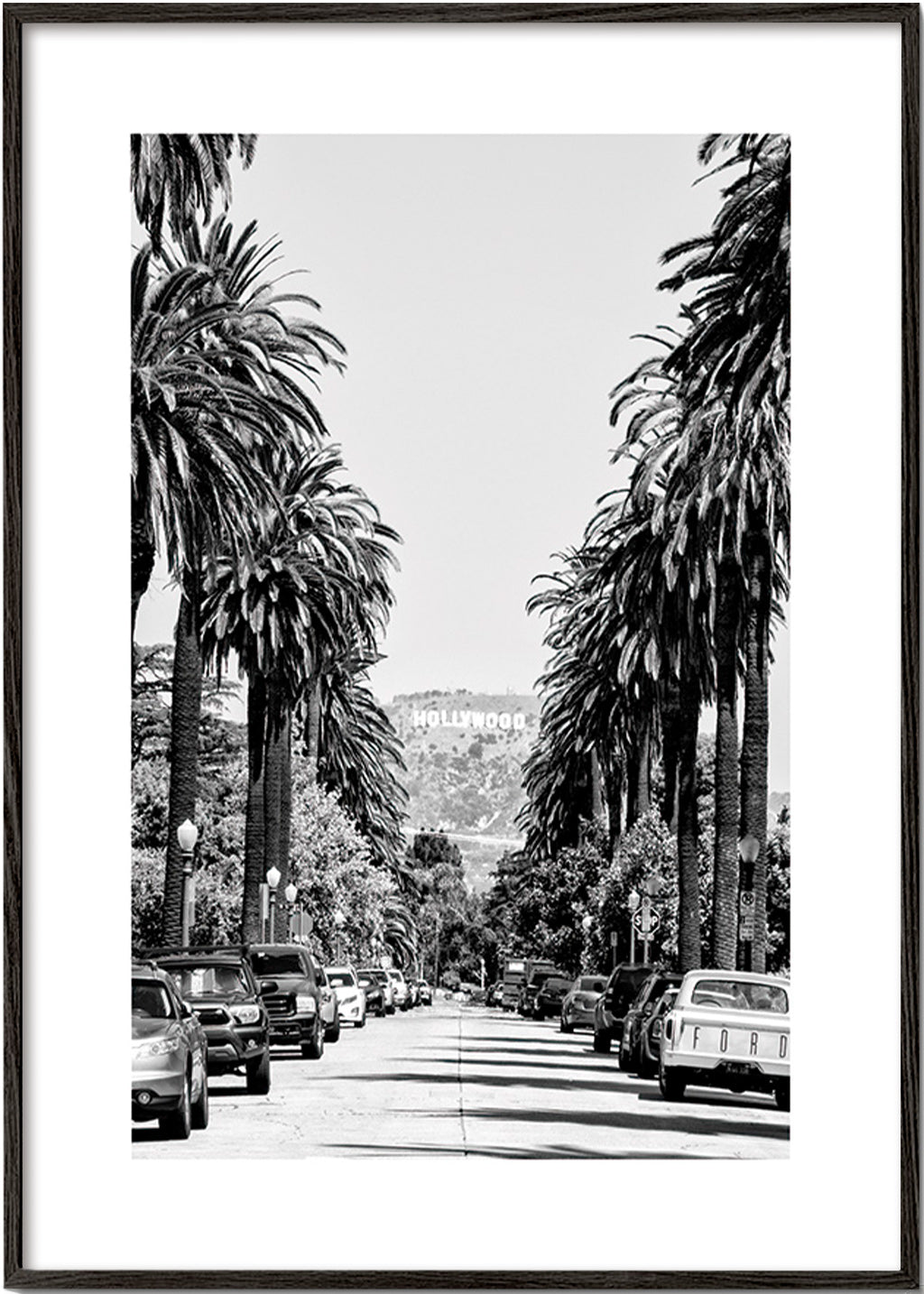 Plakat podróżniczy: hollywoodzka ulica z palmami czarno-biała – Black Frame