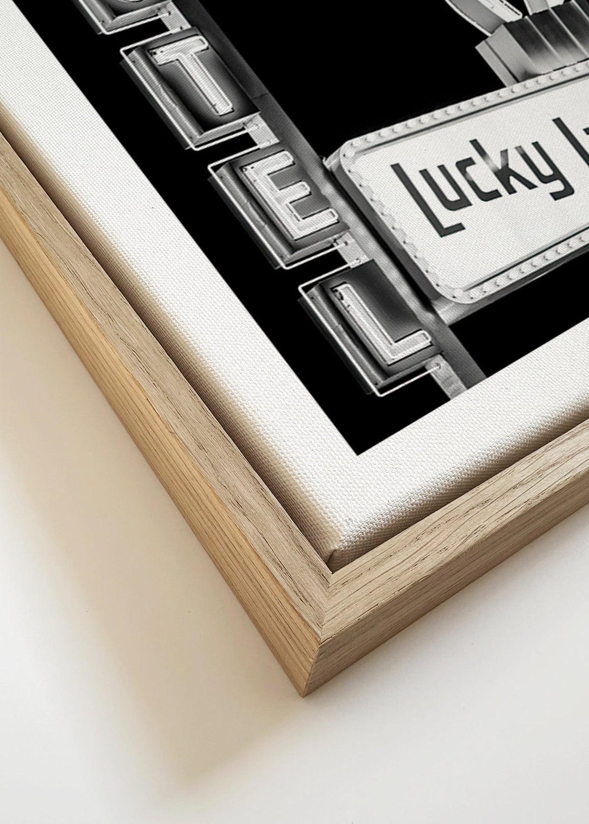 Fotografia szyldu Motel Lucky Lady – Canvas detail
