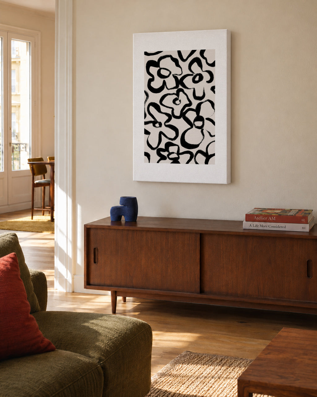 Bold and beautiful - Unframed canvas in an interior