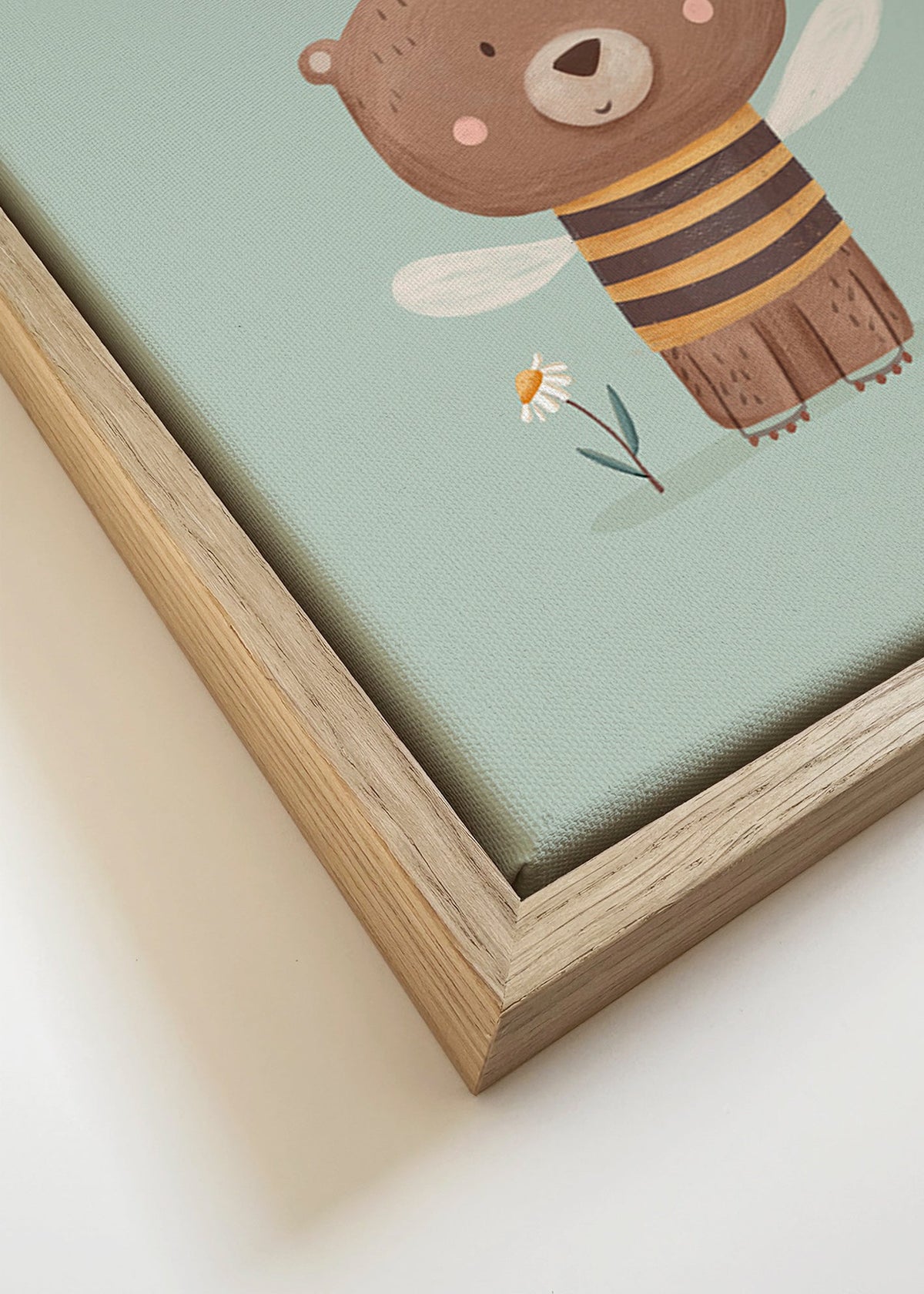 Plakat dziecięcy Miś 'Queen Bee' z koroną