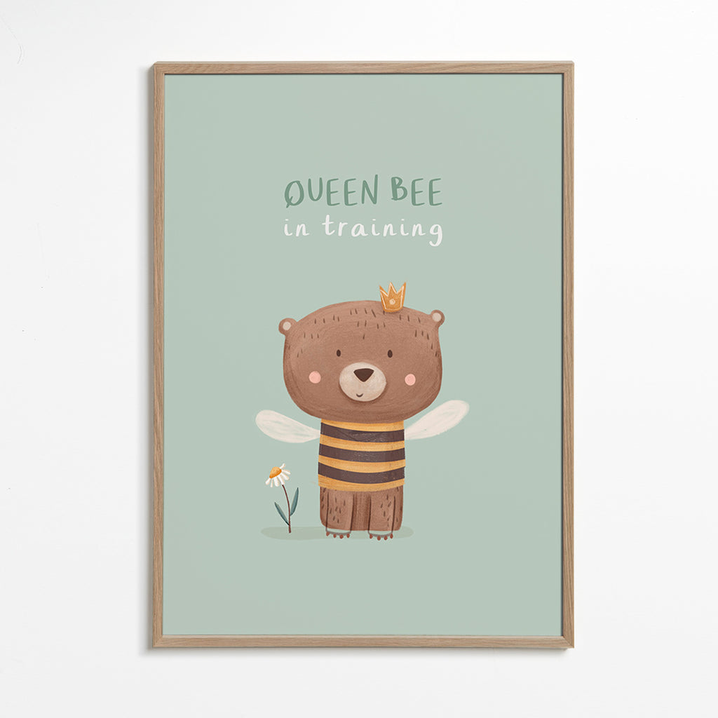 Plakat dziecięcy Miś 'Queen Bee' z koroną