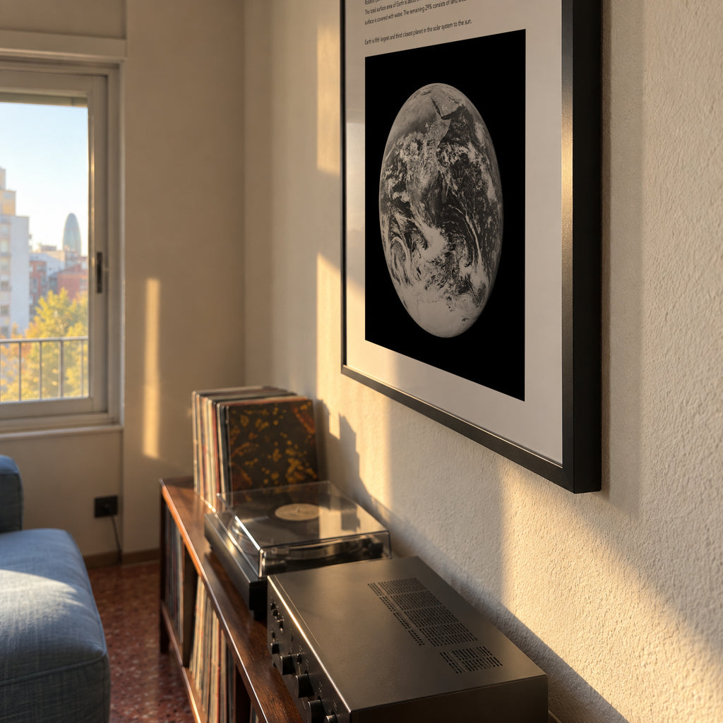 Earth - Framed poster detail