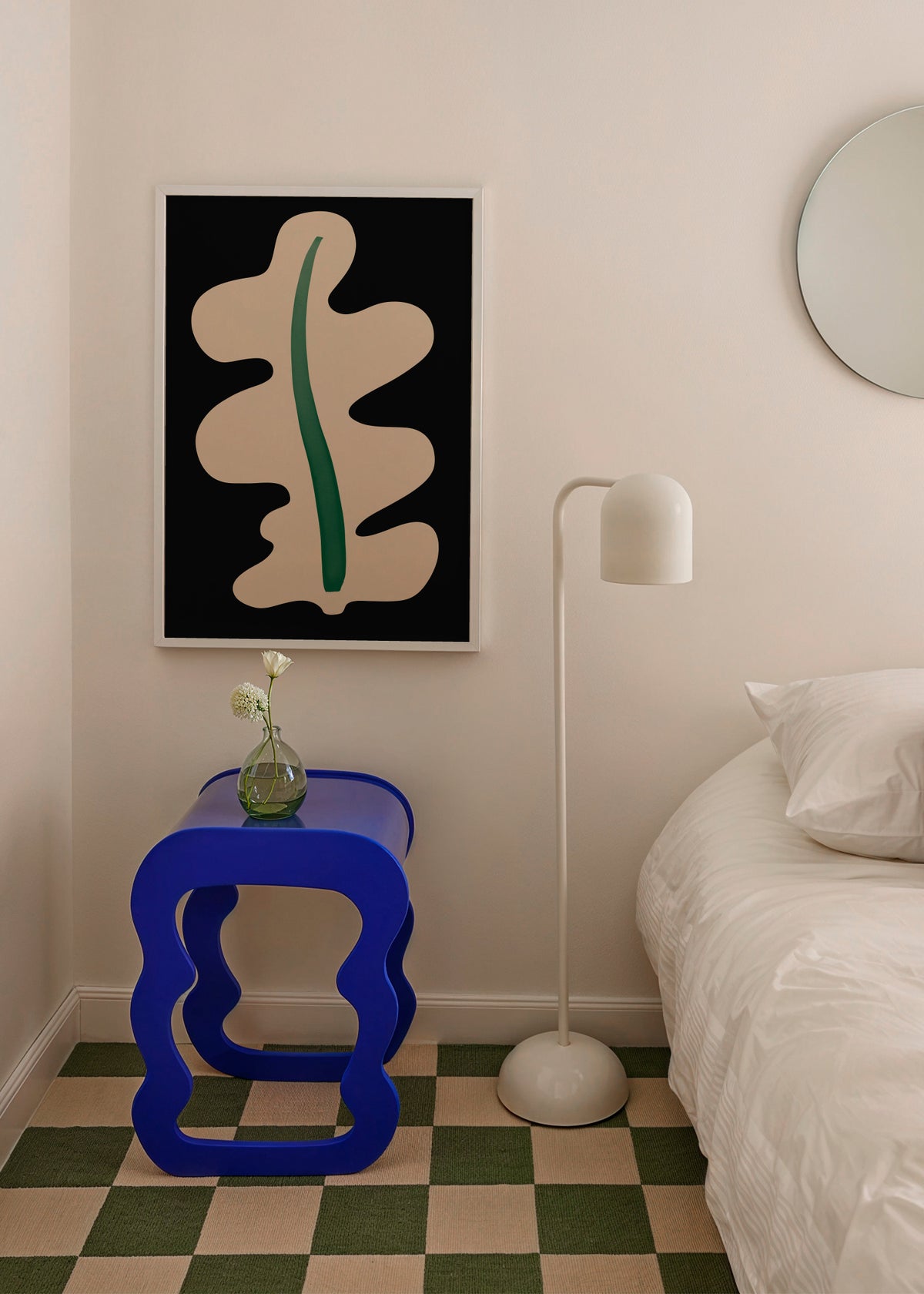 Oak Leaf - Framed poster in an interior