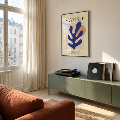 Henri Matisse papiers découpés I - Framed poster in an interior