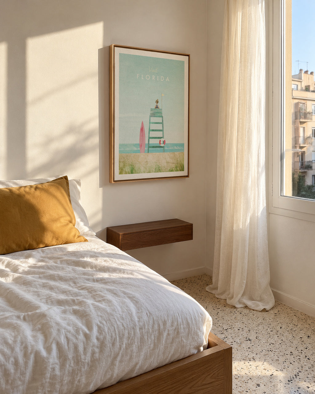 Florida - Framed canvas in an interior