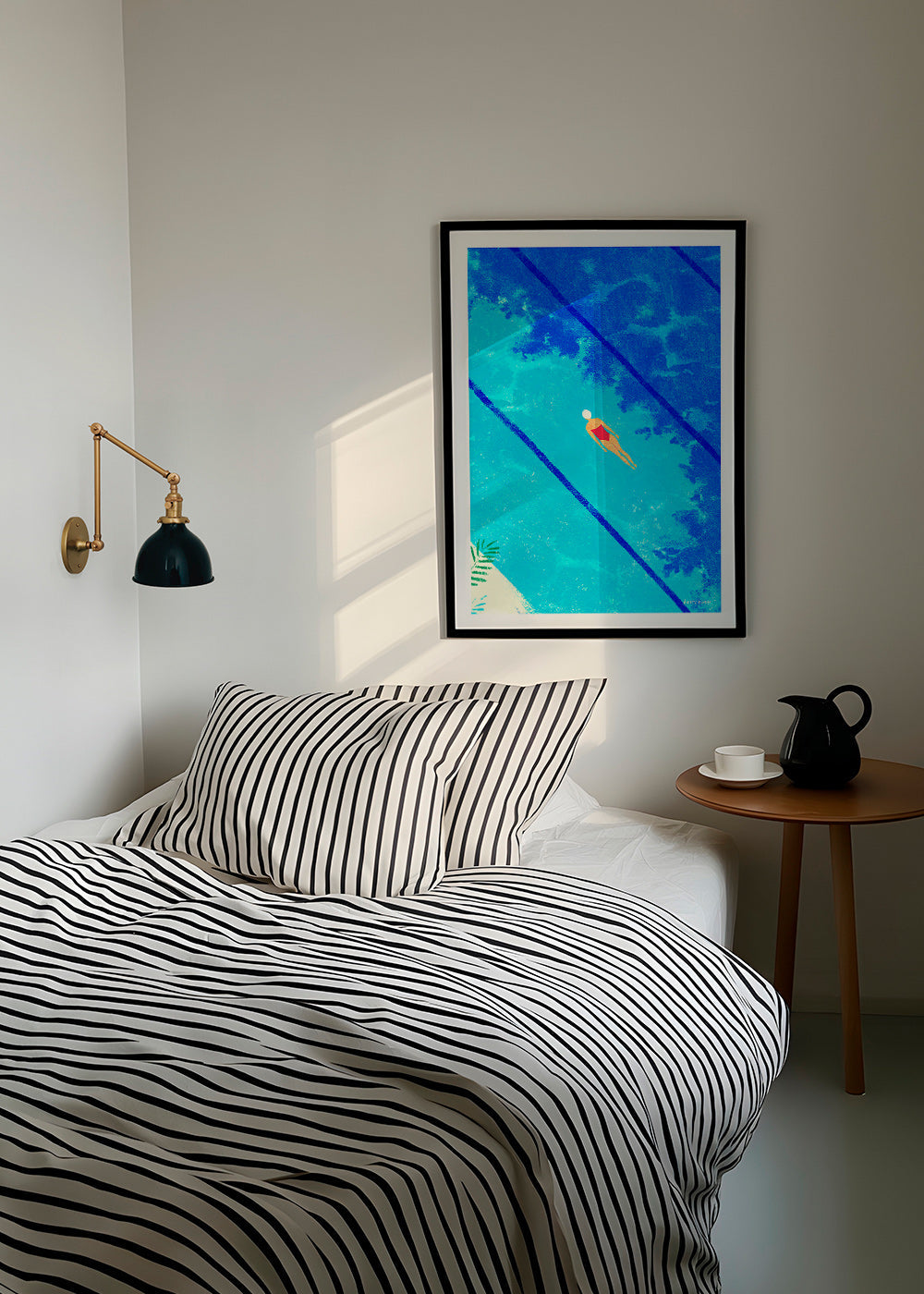 Ilustracja pływaczki w basenie – Product1