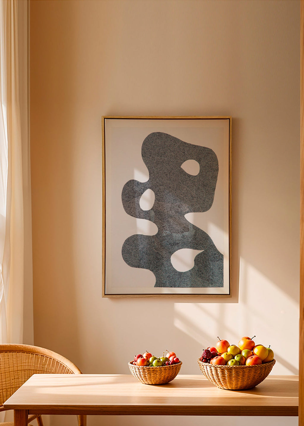 Abstrakcja kropkowana z dużą sylwetką – Canvas2