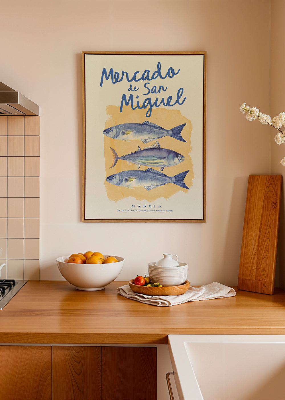 Sztuka do kuchni Mercado de San Miguel z niebieskimi rybami