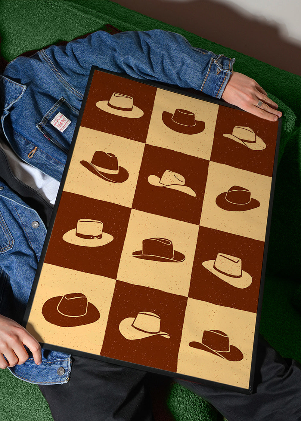 Ilustracja kapeluszy kowbojskich na szachownicy – Product1