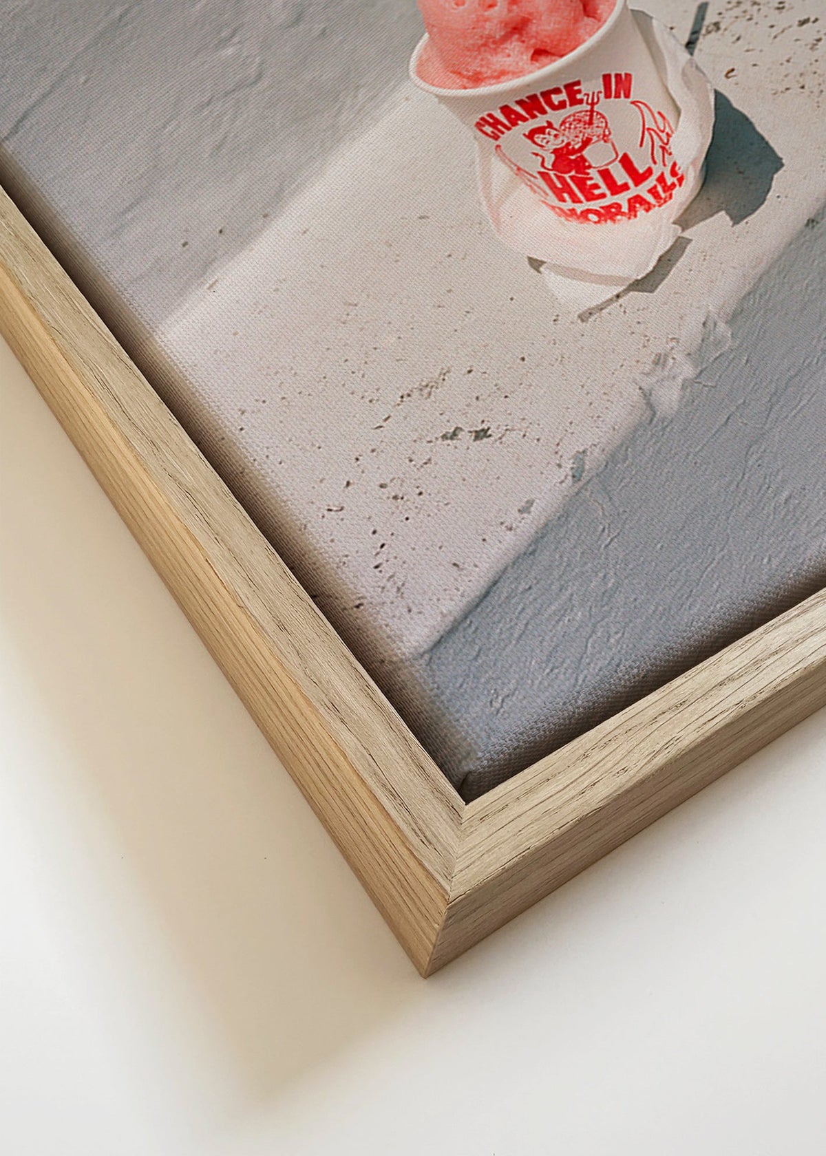 Sztuka do kuchni: różowy sorbet na białych schodach – Canvas detail