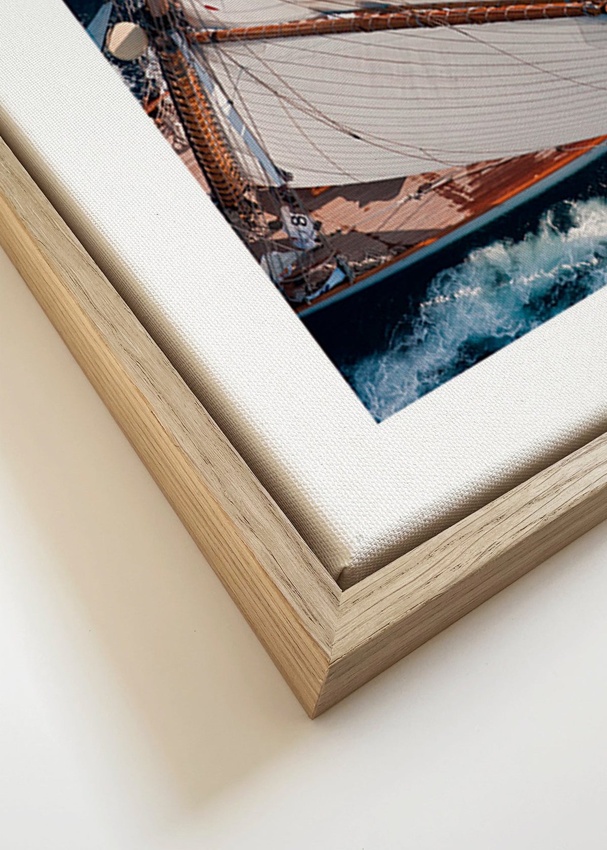 Fotografia lotnicza żaglowca na morzu – Canvas detail